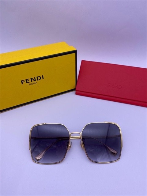Fendi sunglass-153